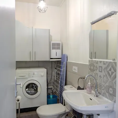 度假居 Au Calme Avec Terrasse, Bbq, Ping-pong, Rando/vtt, Proche St-bonnet-le-chateau, Wifi Gratuit - Fr-1-496-122