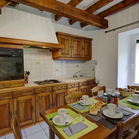 Au Calme Avec Terrasse, Bbq, Ping-pong, Rando/vtt, Proche St-bonnet-le-chateau, Wifi Gratuit - Fr-1-496-122 *